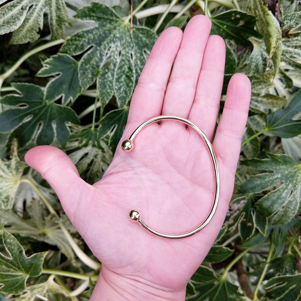 bangle in hand for scale