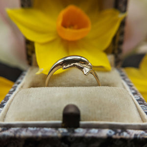 9ct yellow gold toe ring