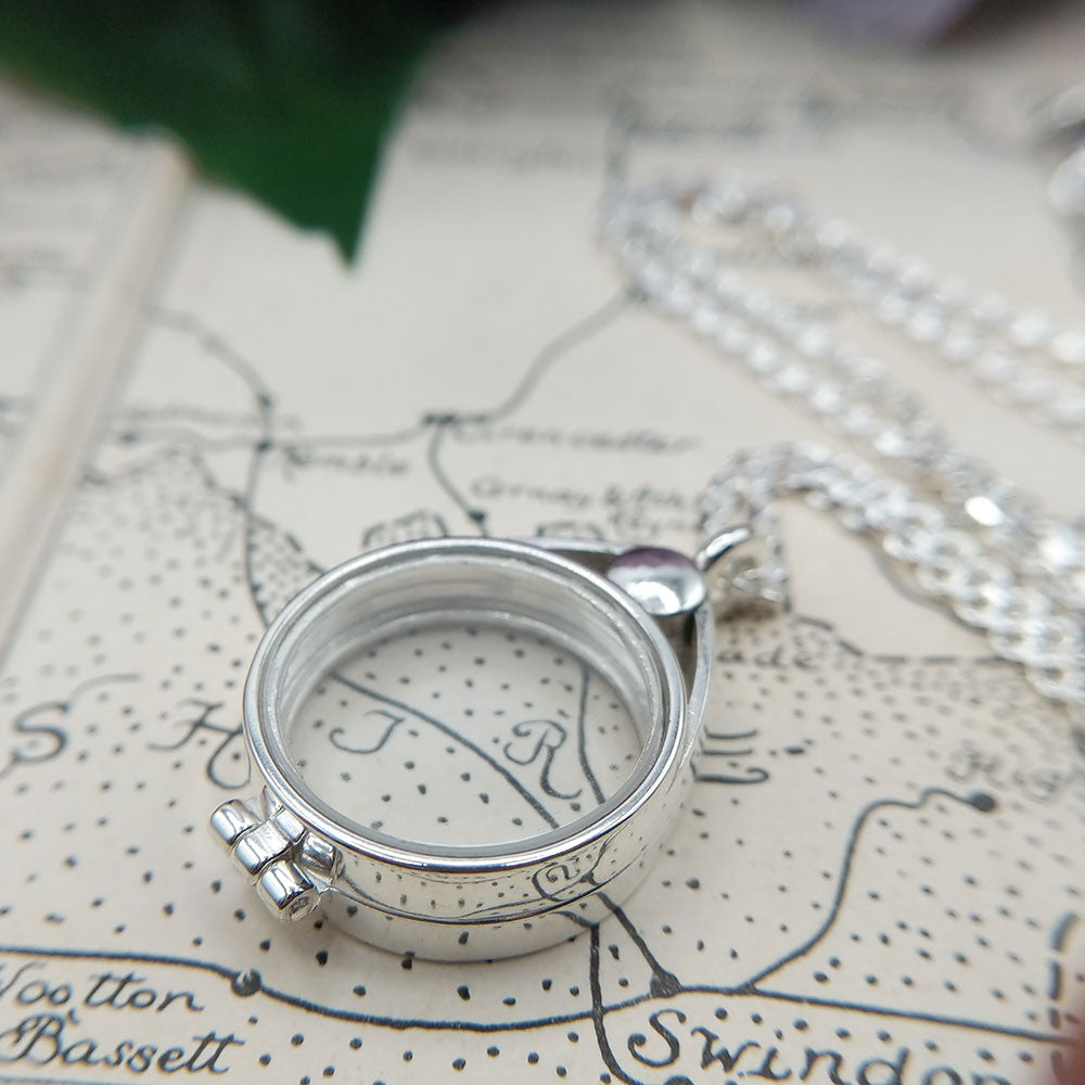 another close up of floating locket