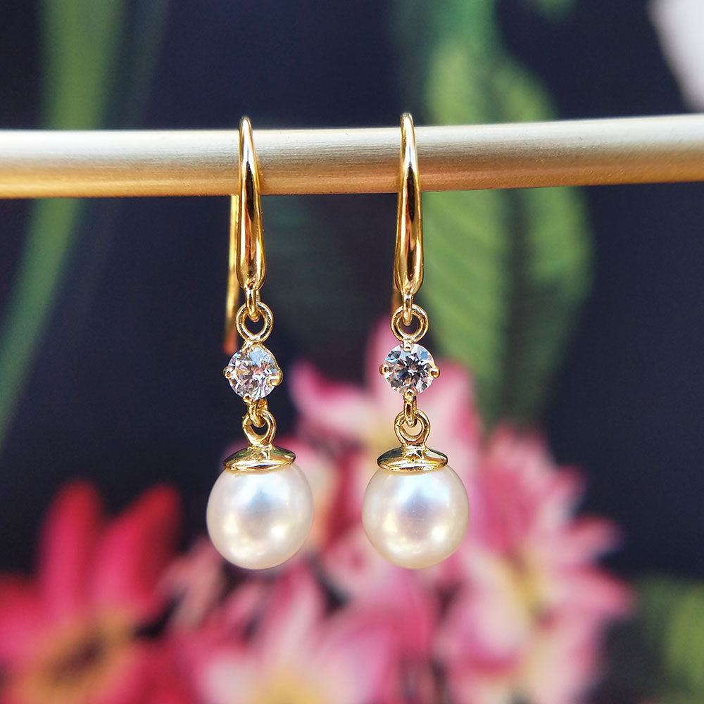 women&#39;s dainty 9ct yellow gold pearl dangle earrings