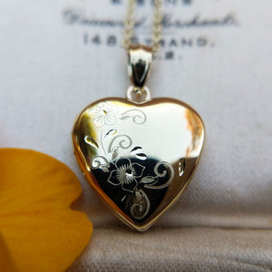 solid 9ct gold heart locket necklace