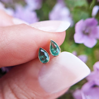 small pear cut emerald stud earrings