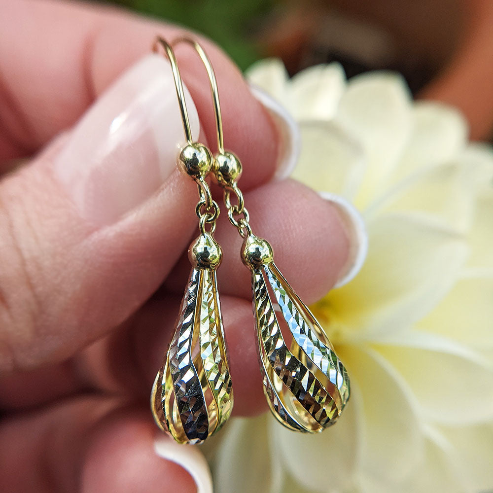 solid gold lightweight dangle earrings