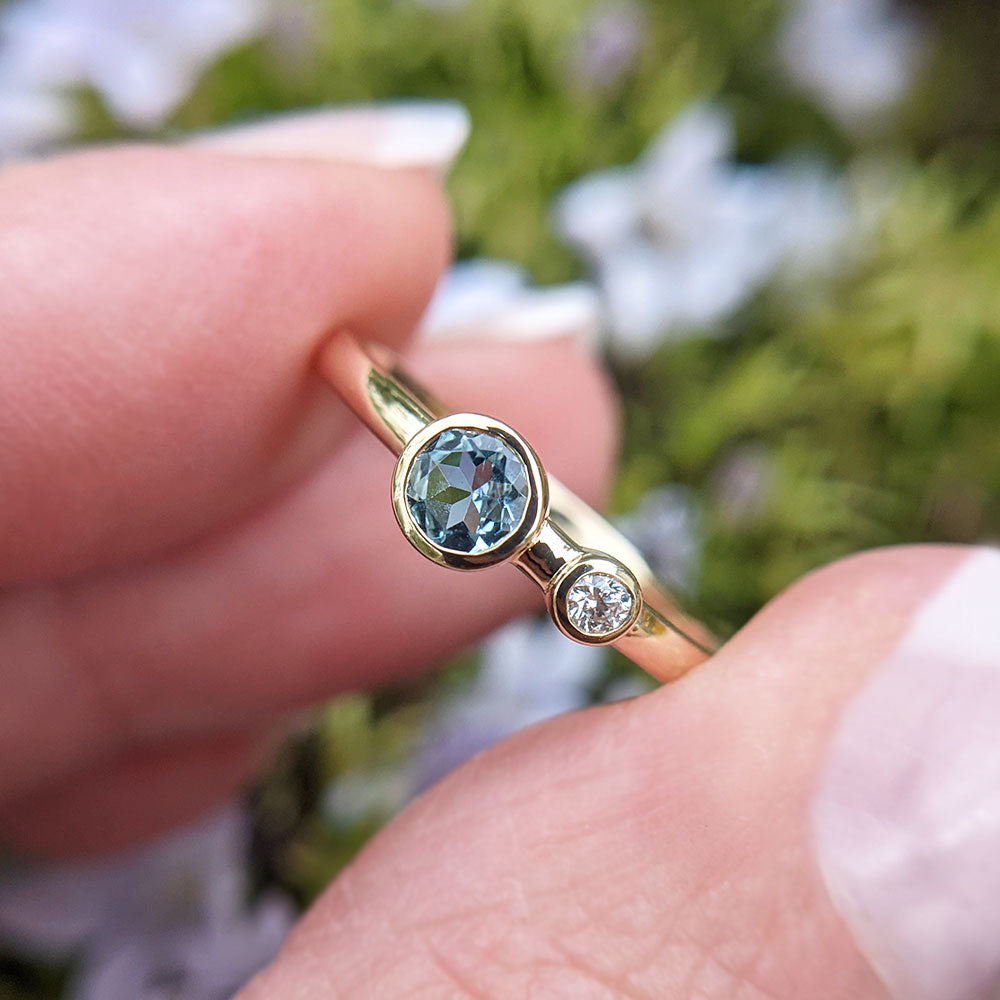 aquamarine and diamond gold ring