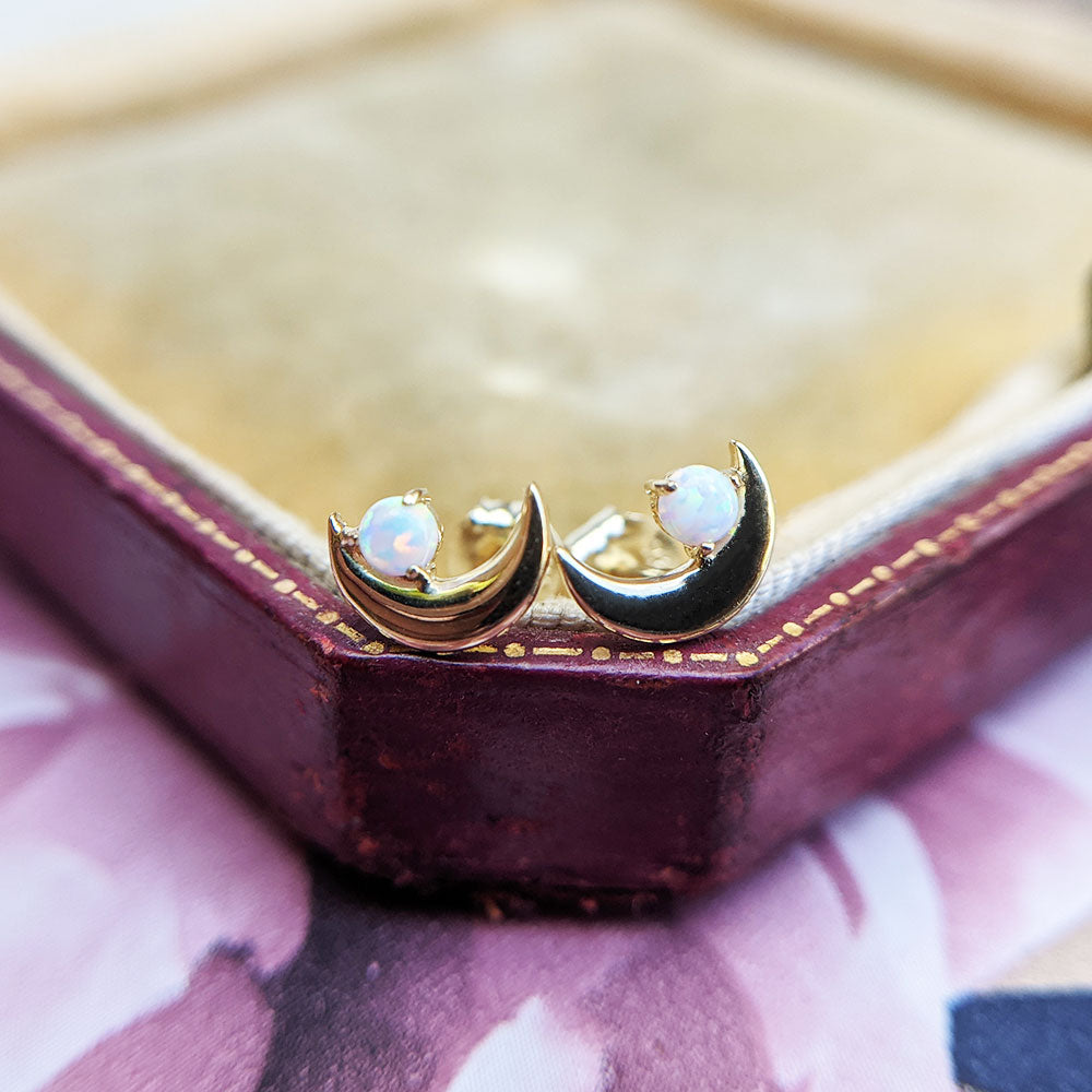 9ct yellow gold moon studs with opal