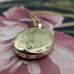 solid gold women's yellow gold locket