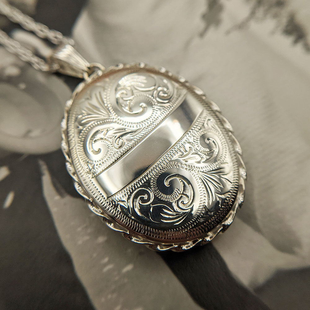 Large Victorian Style Oval Locket with Fancy Wire Edge