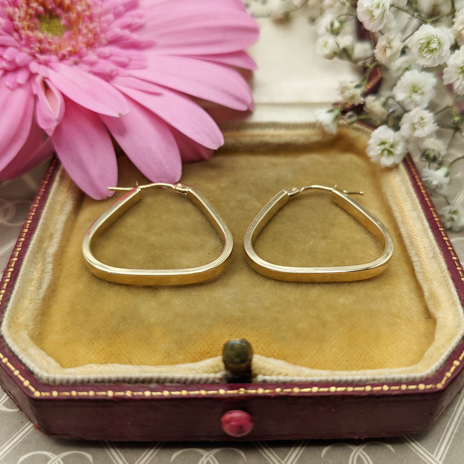 yellow gold triangle handbag earrings